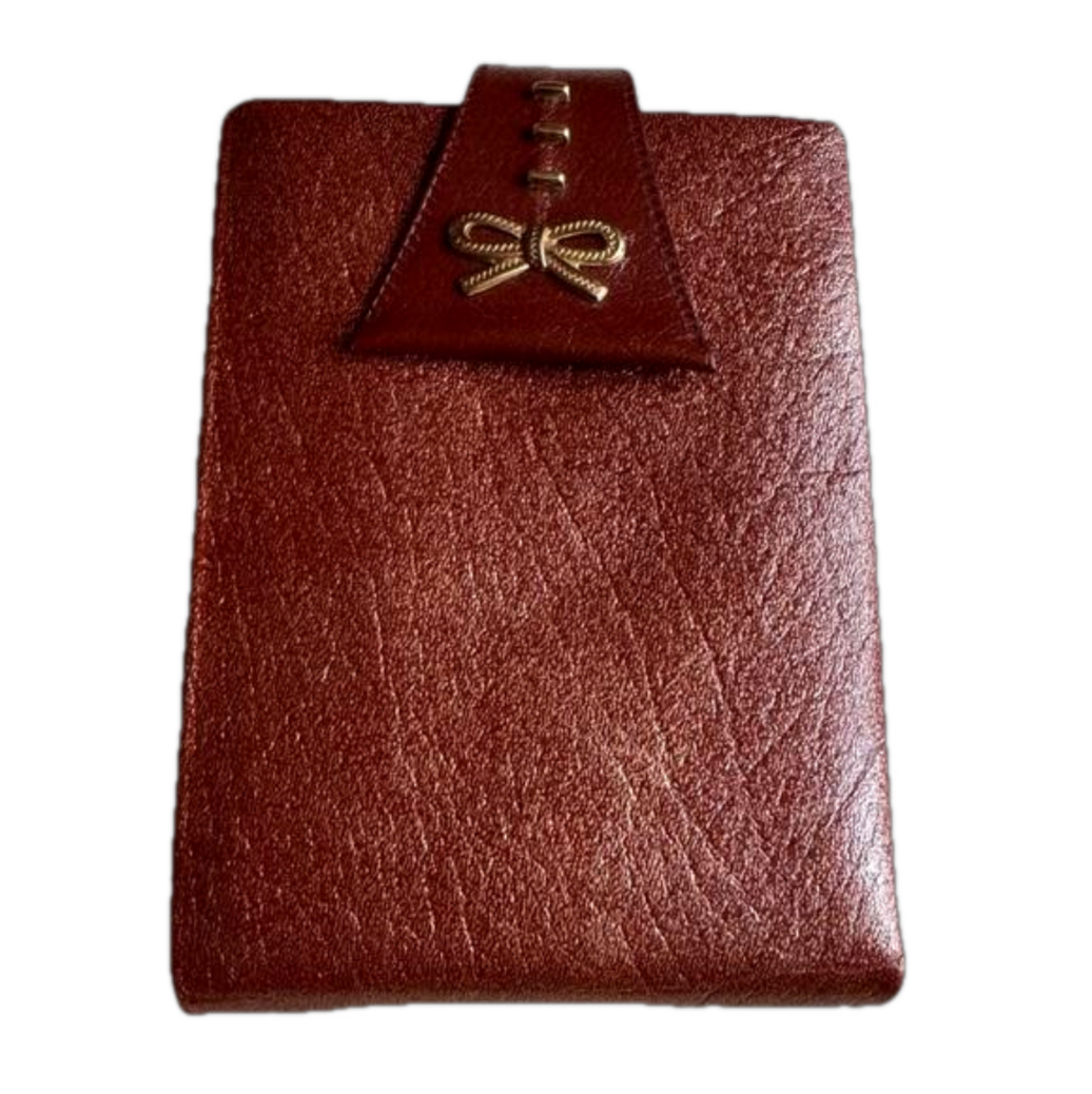 Dainty vintage wallet